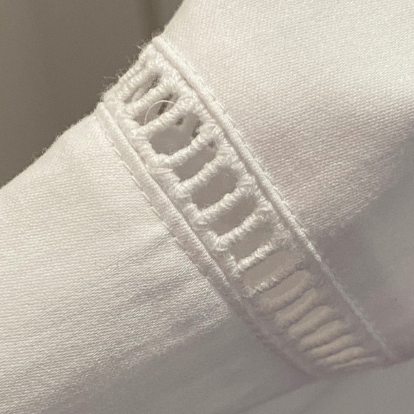 Classic Chico's White Blouse with Bell Sleeves - Chico's Size 2 - Picture 10 of 14